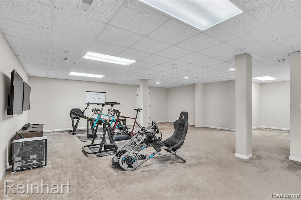 25340 VILLAGEWOOD, South Lyon, MI 48178 — Photo 34