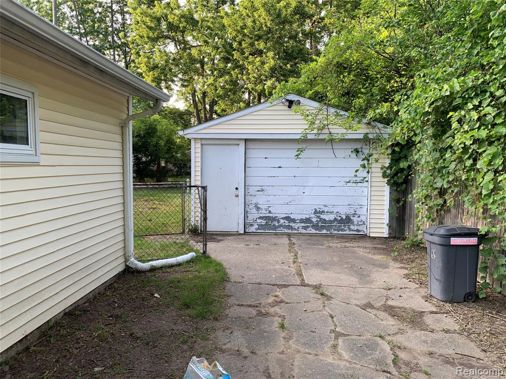 1571 Wismer Street, Ypsilanti, MI 48198 — Photo 9