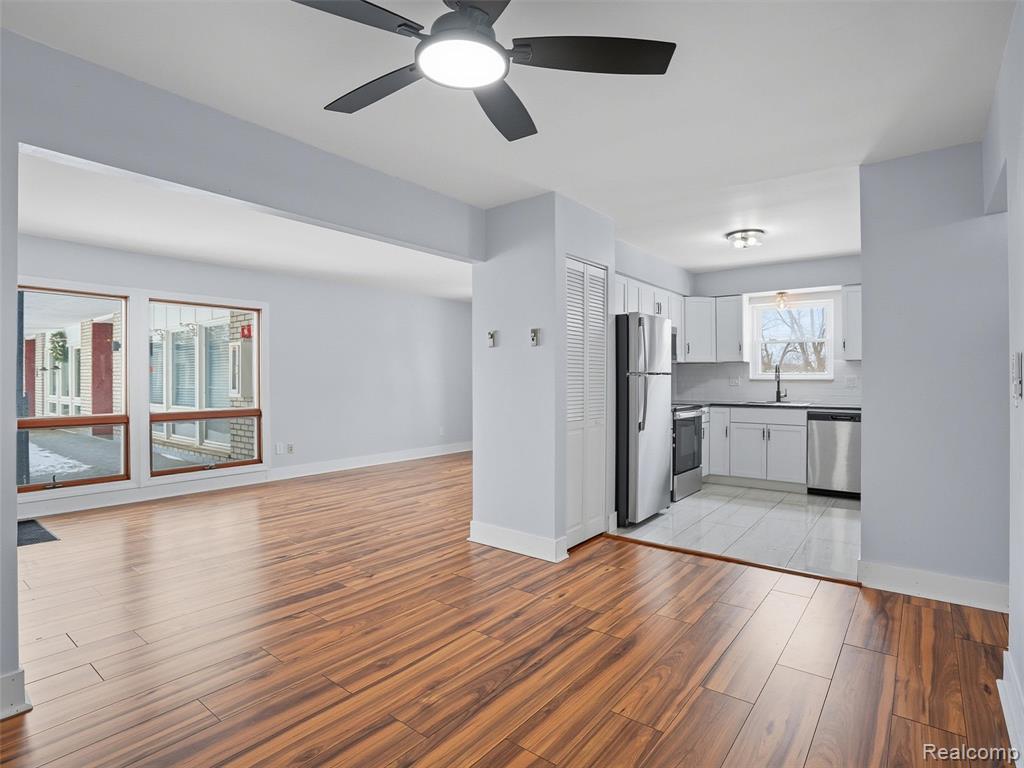 4345 Crooks Road, 36, Royal Oak, MI 48073 — Photo 7