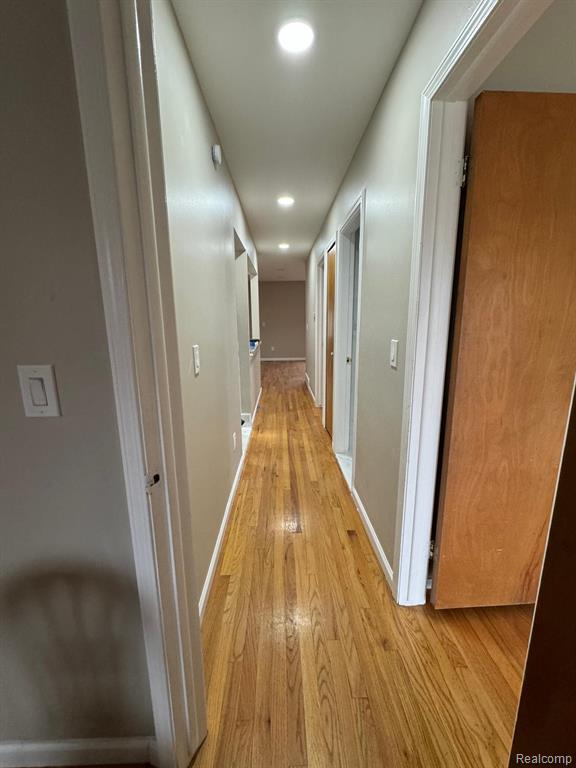 7176 N Gulley Road, Dearborn Heights, MI 48127 — Photo 8