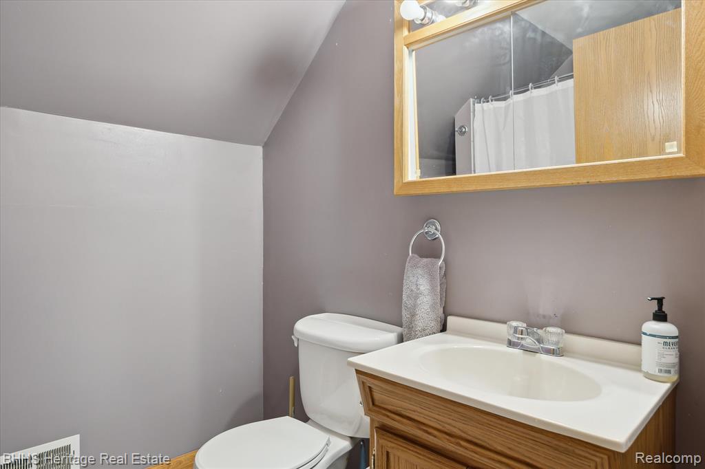 4837 Clyde Road, Howell, MI 48855 — Photo 31