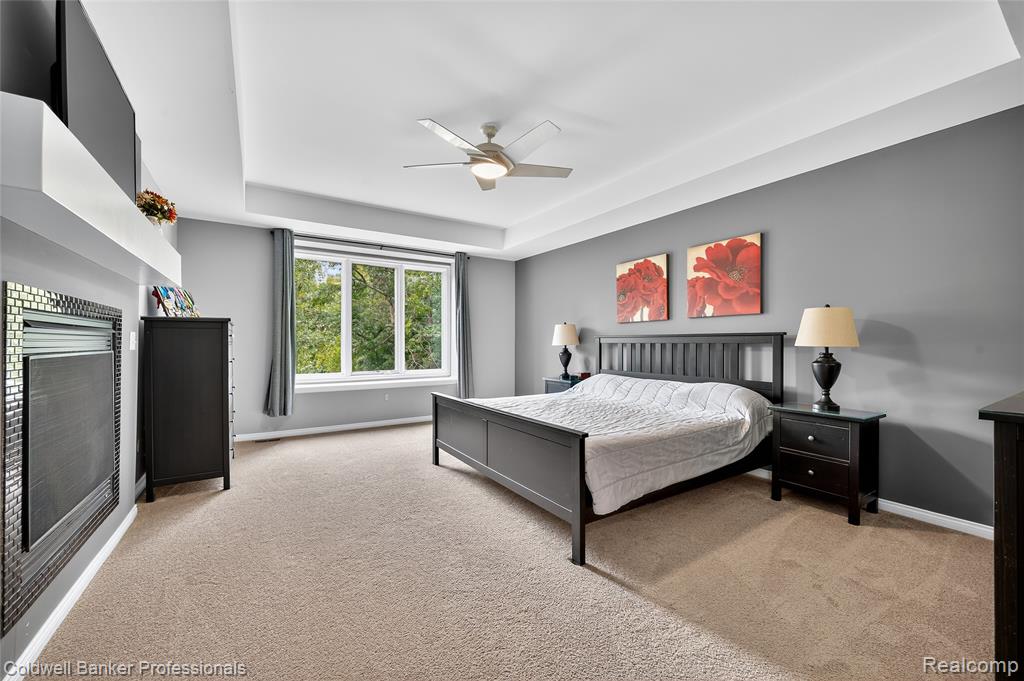 668 E Buell Road, Rochester, MI 48306 — Photo 22
