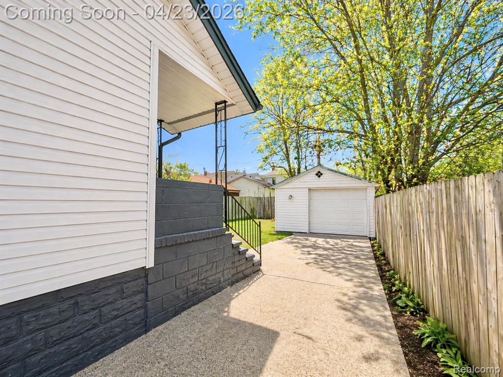 18820 Moenart Street, Detroit, MI 48234 — Photo 14
