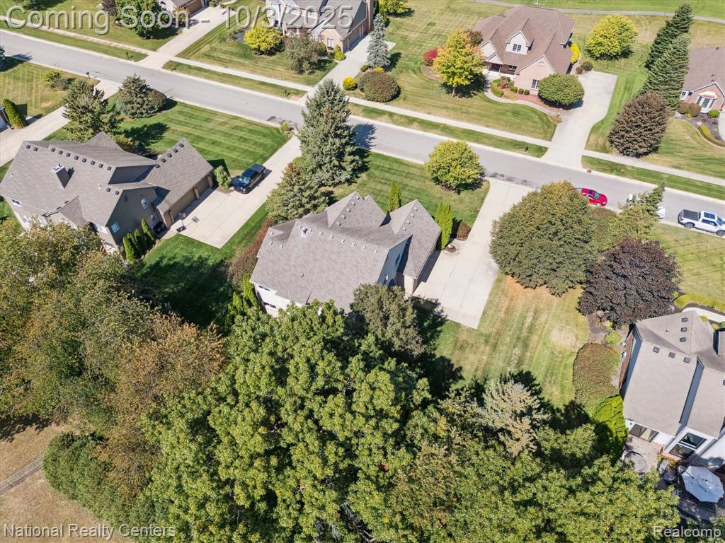 489 Gleneagles, Highland, MI — Photo 51