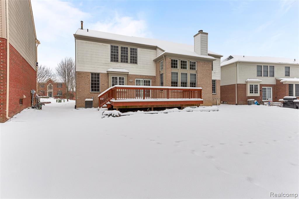 7567 WINDGATE Circle, West Bloomfield, MI 48323 — Photo 51