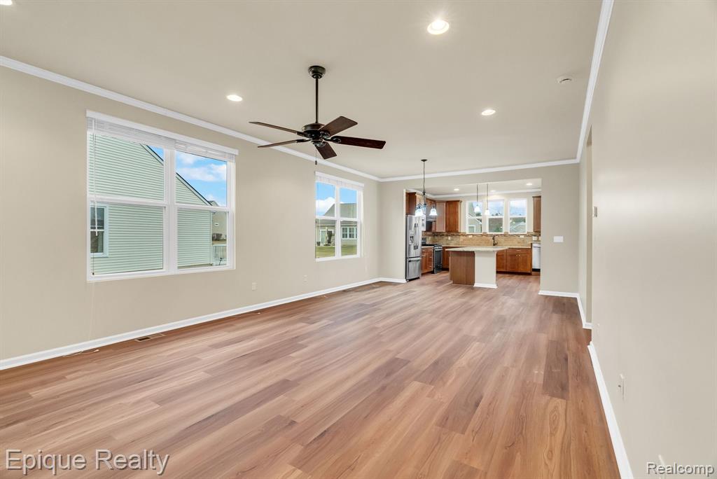 9415 Sand Hill Drive, Grand Blanc, MI 48439 — Photo 10