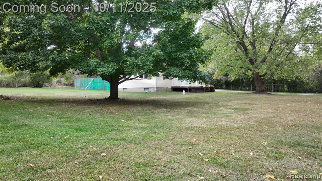 6444 Lucas Road, Flint, MI 48506 — Photo 43