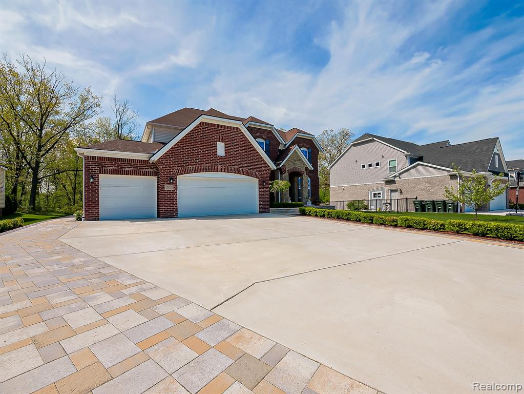 903 Leafdale Drive, Rochester Hills, MI 48307 — Photo 4