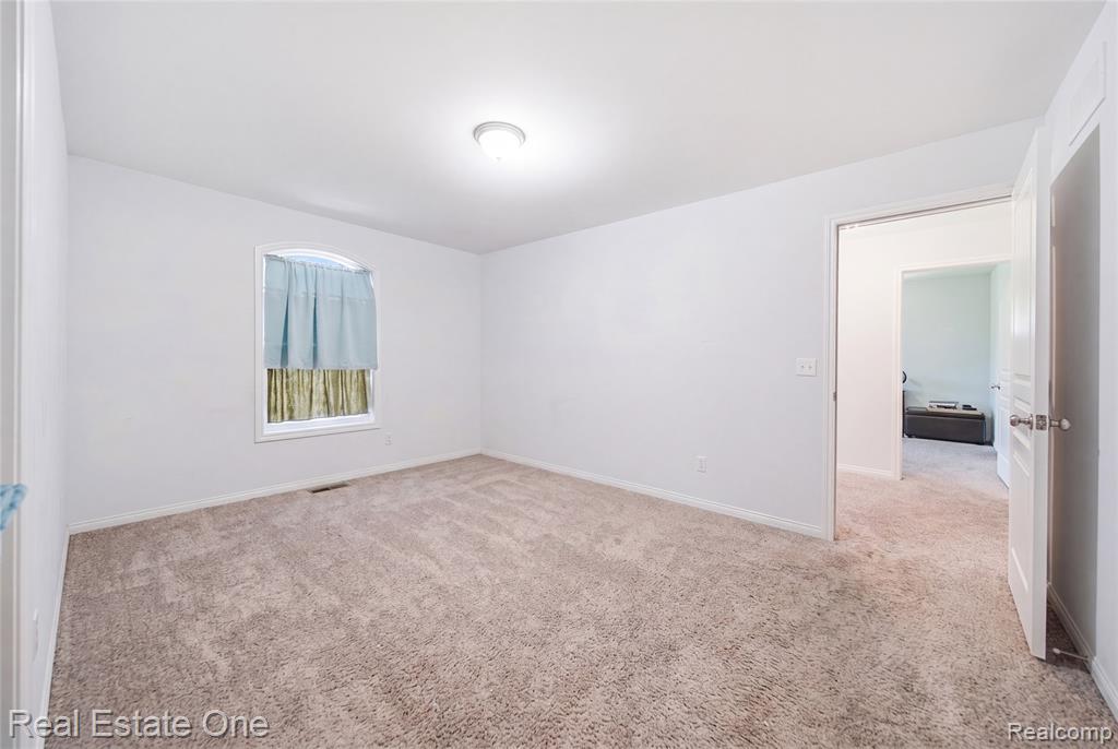 5575 Ciderberry Drive, Brighton, MI 48116 — Photo 35