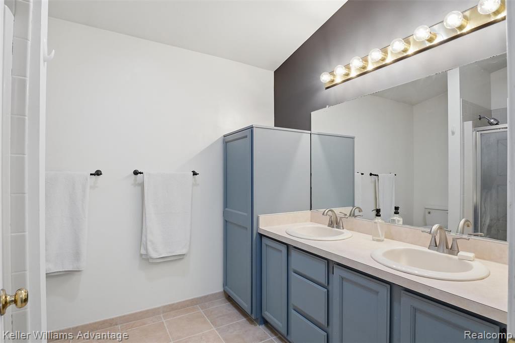 572 River Pointe Court, Milan, MI 48160 — Photo 24