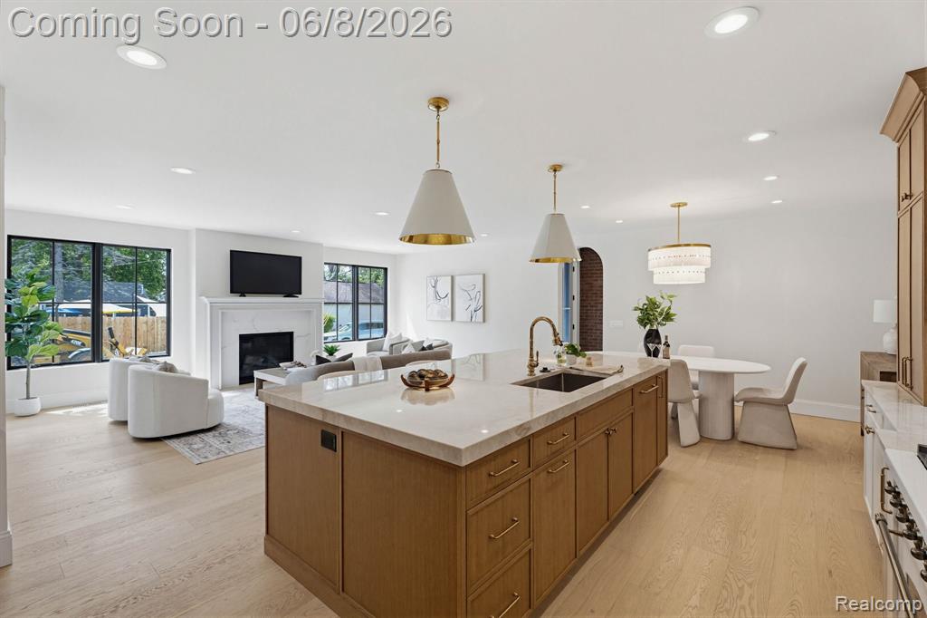 503 GIRARD Avenue, Royal Oak, MI 48073 — Photo 27