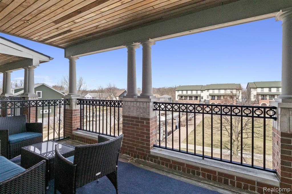 3872 Forester Boulevard, Auburn Hills, MI 48326 — Photo 7