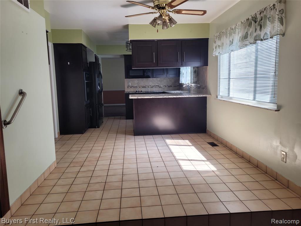 26320 Lathrup Boulevard, Lathrup Village, MI 48076 — Photo 5