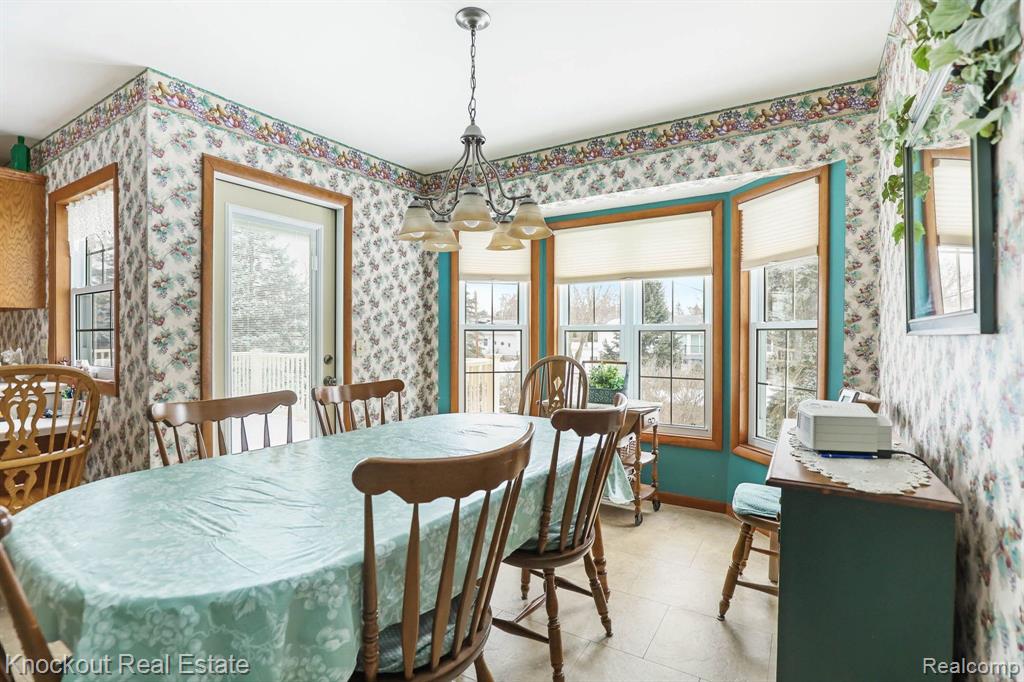 4 MARY LANE COURT, Frankenmuth, MI 48734 — Photo 21