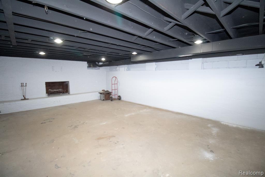 5480 OAK PARK Drive, Clarkston, MI — Photo 31