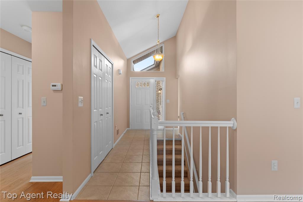 48607 Sutton Bay Court, Shelby Twp, MI 48315 — Photo 10