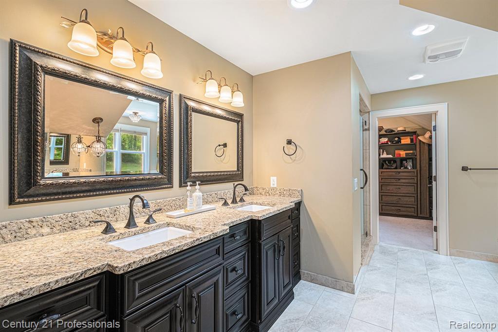 7220 Hillside Drive, Clarkston, MI — Photo 21