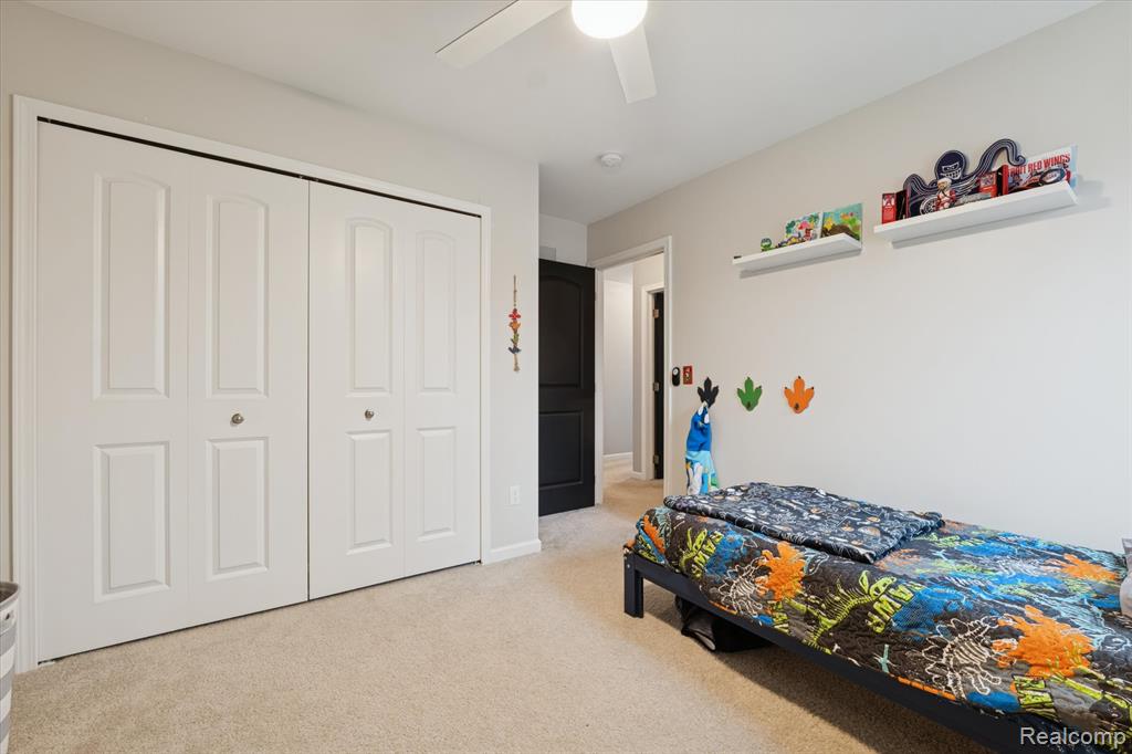 48138 Manhattan Drive, Macomb, MI 48042 — Photo 30