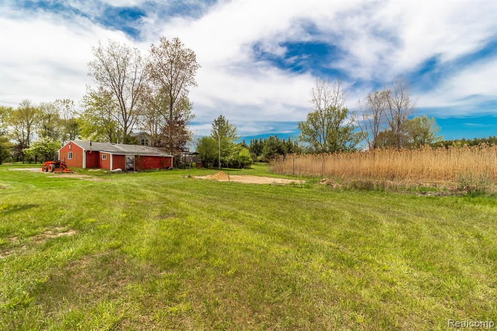13926 IMLAY CITY Road, Mussey, MI 48014 — Photo 38