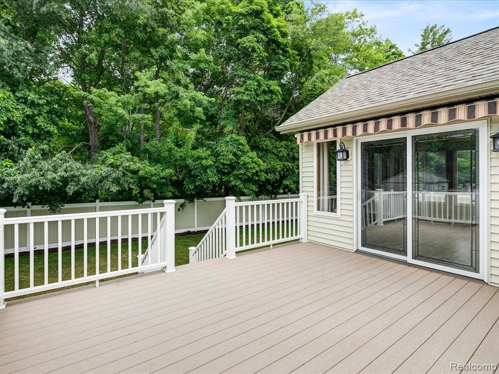 5652 N Lake Drive, Kimball, MI — Photo 34