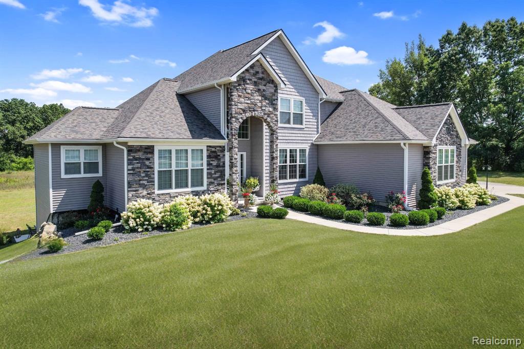 5348 Stone Garden Drive, Howell, MI 48843 — Photo 2
