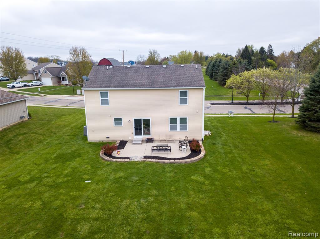 3411 Amber Oaks Drive, Howell, MI 48855 — Photo 35