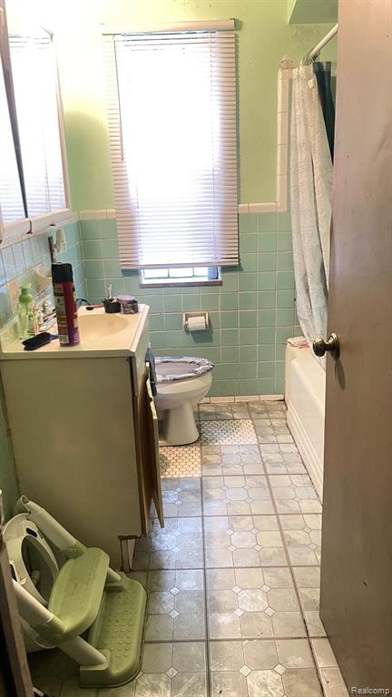 4706 LAKEVIEW Street, Detroit, MI 48215 — Photo 16