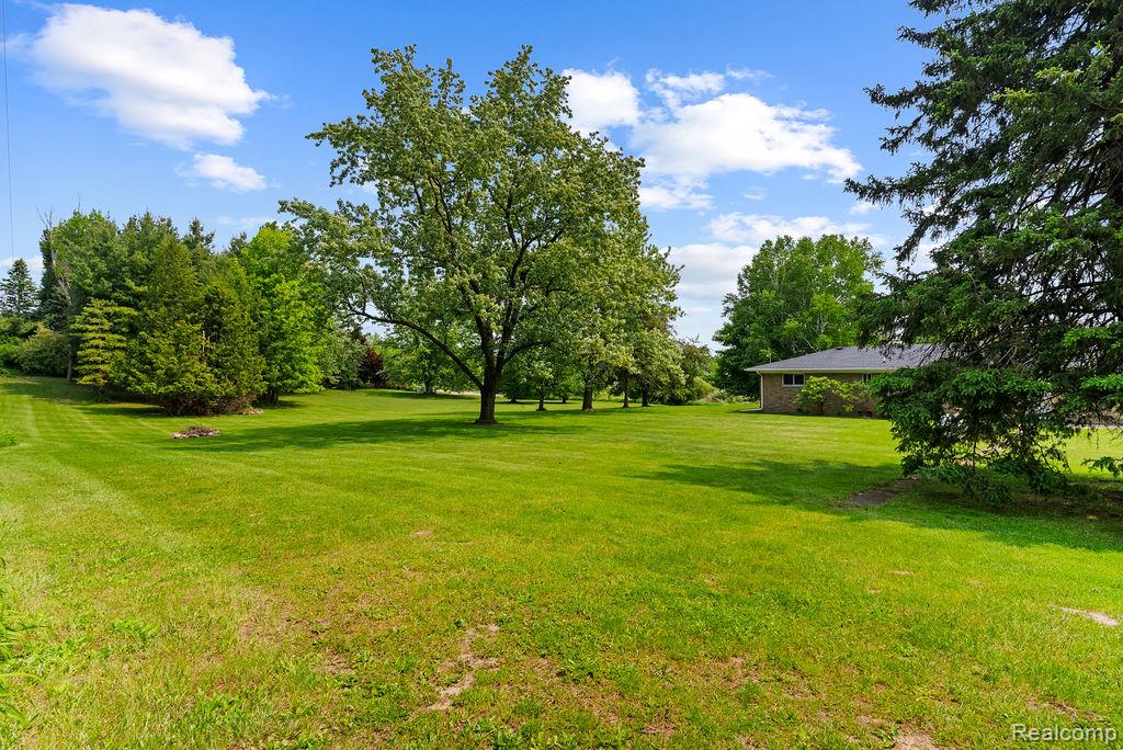 7284 Fostoria Road, Mayville Vlg, MI 48744 — Photo 28