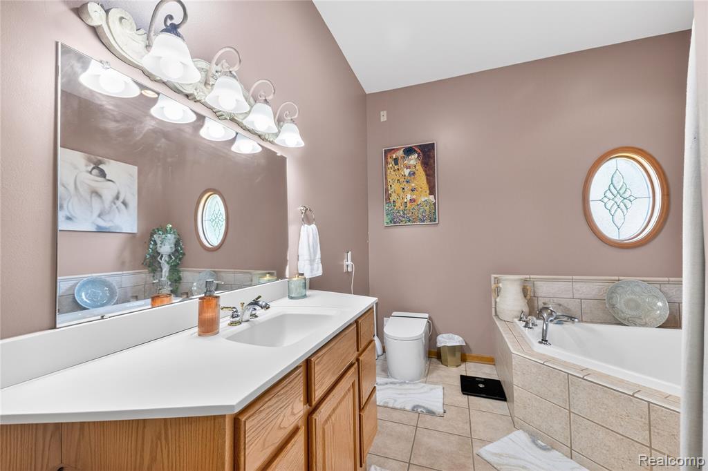 8454 Grays Drive, Grosse Ile, MI 48138 — Photo 25