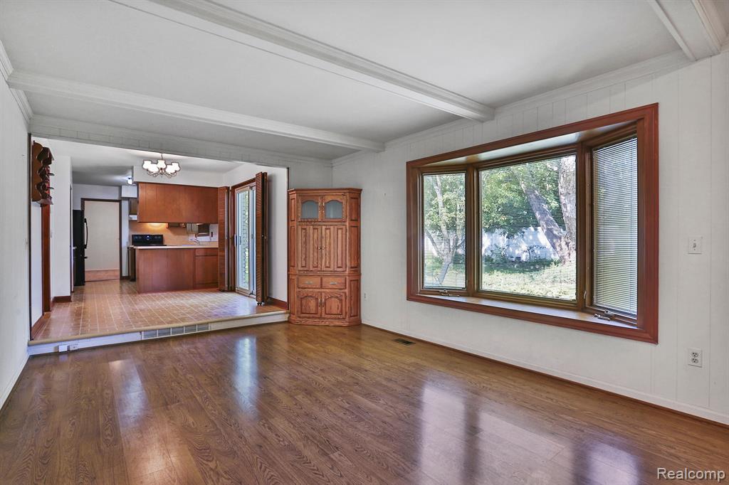 4251 WASHINGTON CRESCENT Drive, Troy, MI 48085 — Photo 13