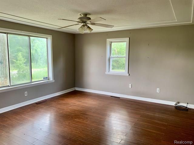 5273 E Dodge Road, Mount Morris, MI 48458 — Photo 8