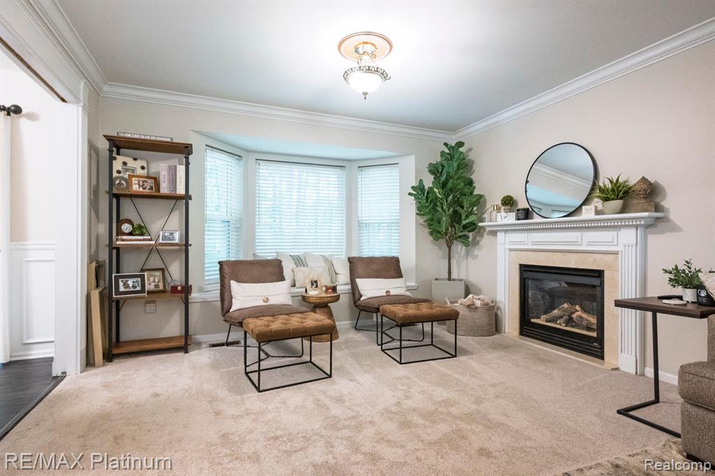 6103 SHADETREE Court, Howell, MI 48843 — Photo 8
