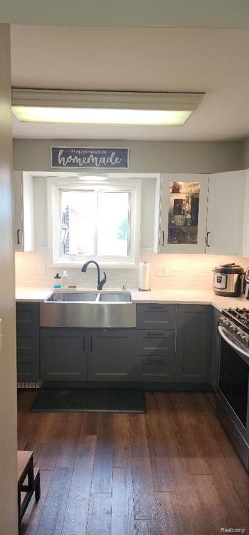 210 N PRINCESS Drive W, Canton, MI 48188 — Photo 19