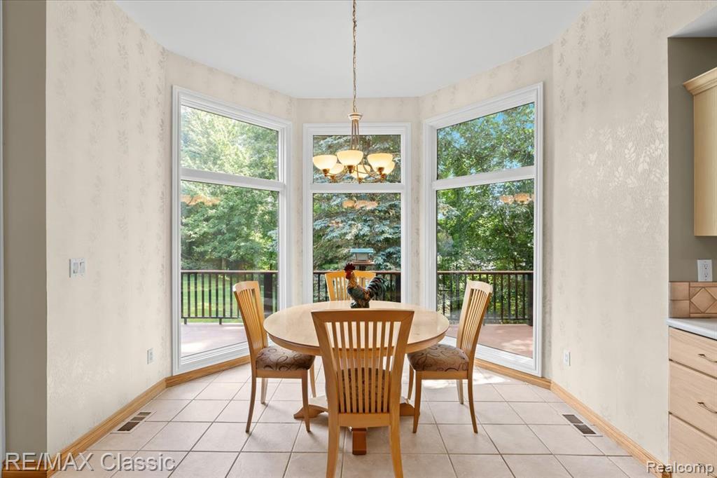 4160 Rolling Pines Court, Commerce Twp, MI 48382 — Photo 22