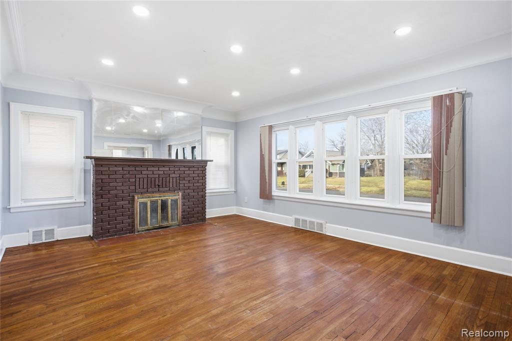 229 Eason Street, Highland Park, MI 48203 — Photo 13