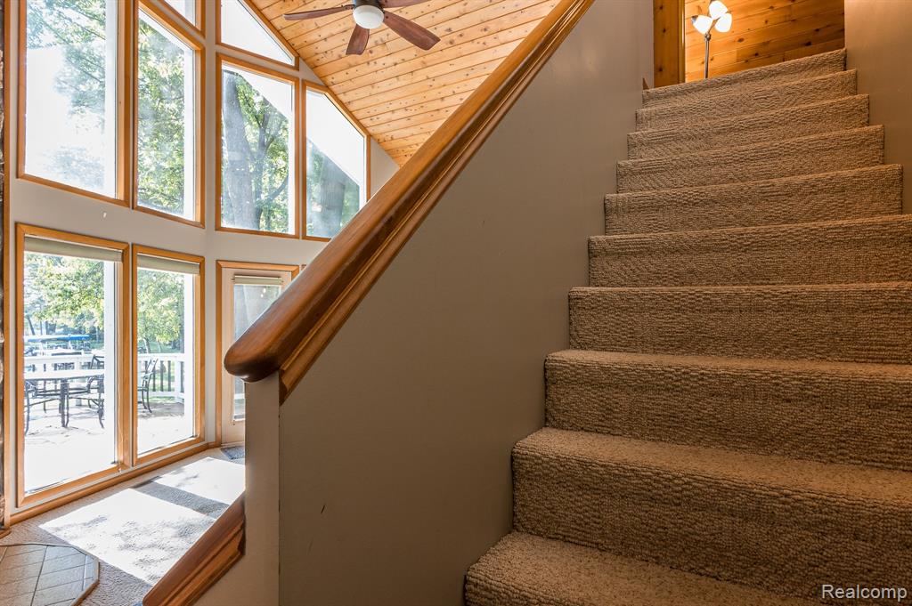 4649 Queens Way, Gladwin, MI 48624 — Photo 17