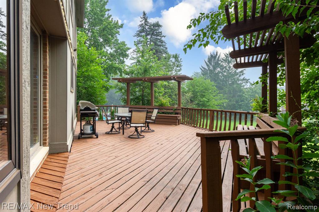 48775 Harvest Drive, Plymouth, MI 48170 — Photo 39