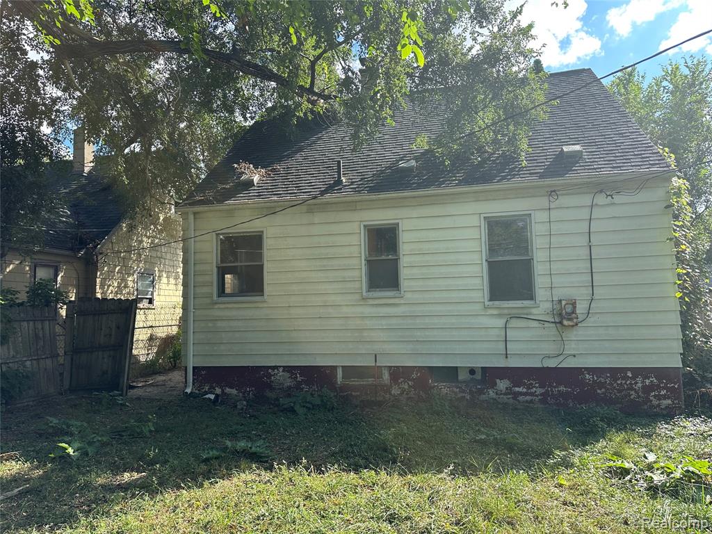 583 Wesbrook Street, Pontiac, MI 48340 — Photo 2