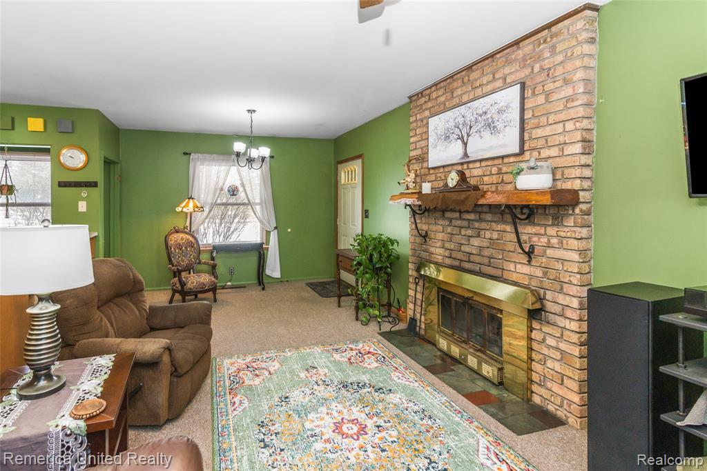 11043 Hamburg Road, Whitmore Lake, MI 48189 — Photo 25