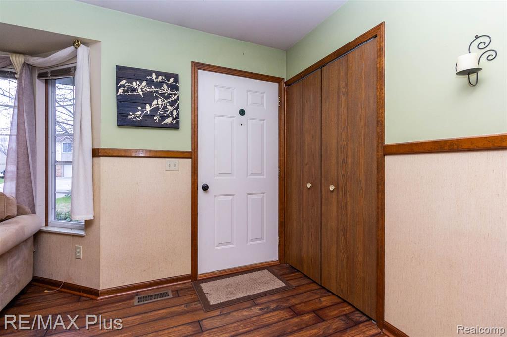 6051 HOMESTEAD, Grand Blanc, MI 48439 — Photo 4