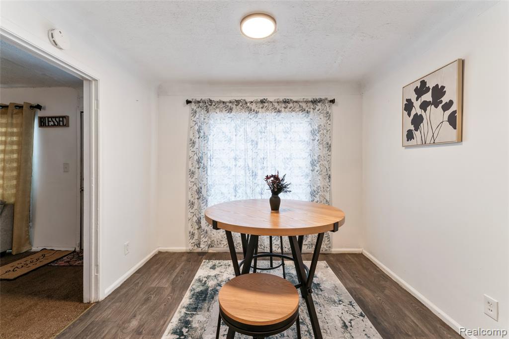 9980 Ashton Avenue, Detroit, MI 48228 — Photo 12