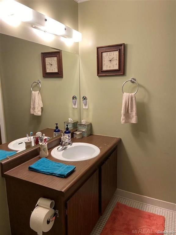 7485 Woodview Street, 3, Westland, MI — Photo 8