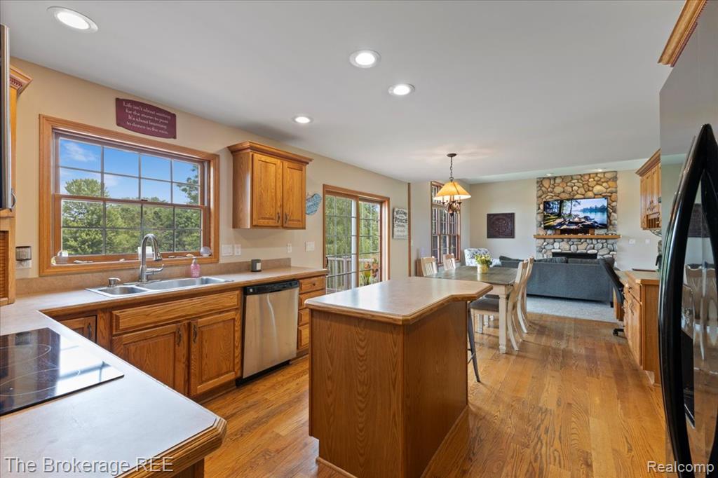 9037 Dublin Way, Davison, MI 48423 — Photo 24