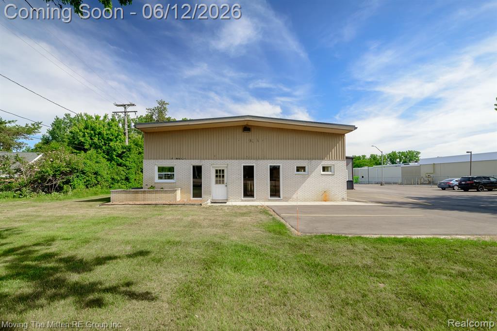 6250 Jackson Road, Ann Arbor, MI 48103 — Photo 32