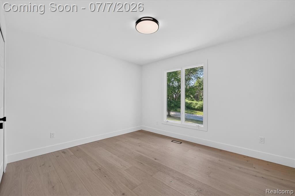 756 Great Oaks Drive, Bloomfield Hills, MI 48304 — Photo 25