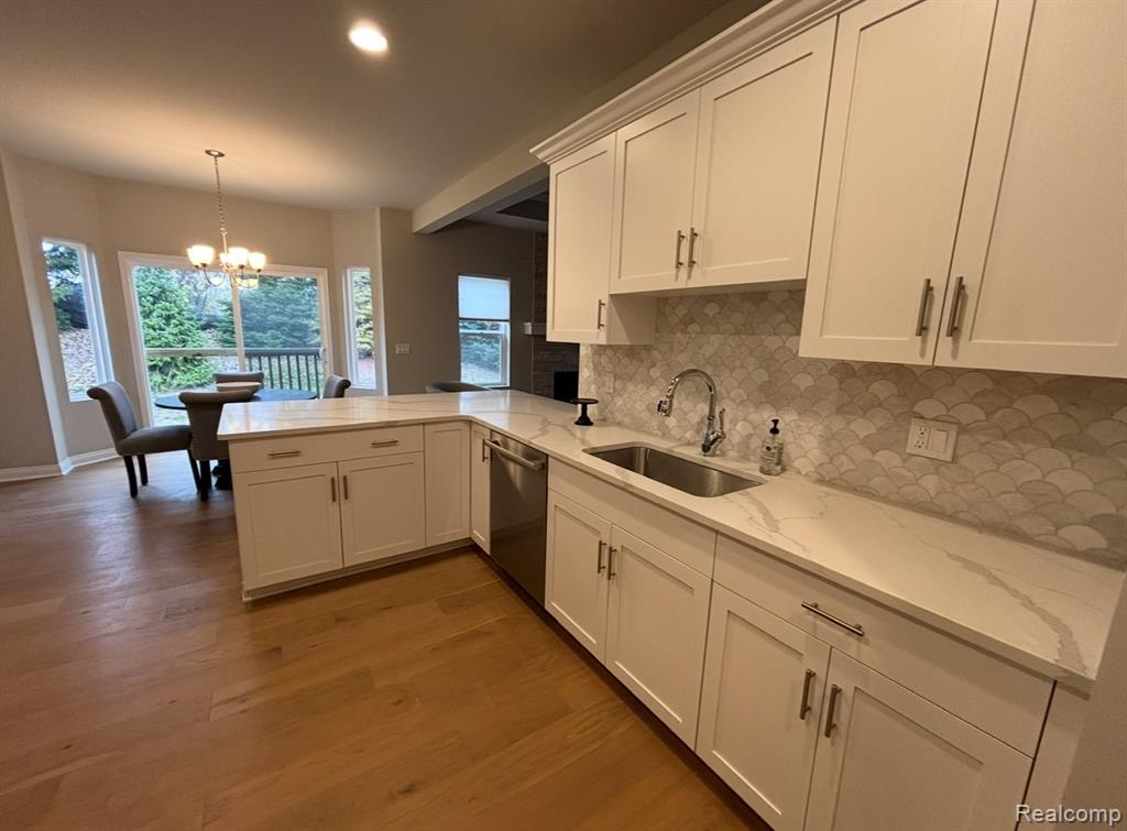9042 RHYAN Road, White Lake, MI — Photo 10