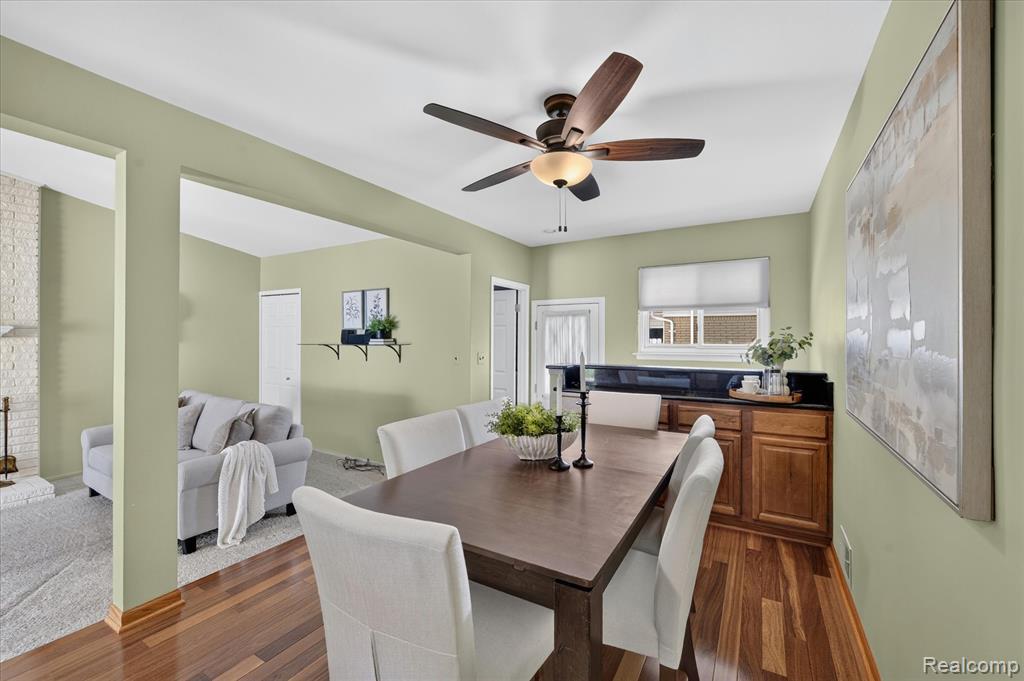 7026 London Court, Canton, MI 48187 — Photo 19