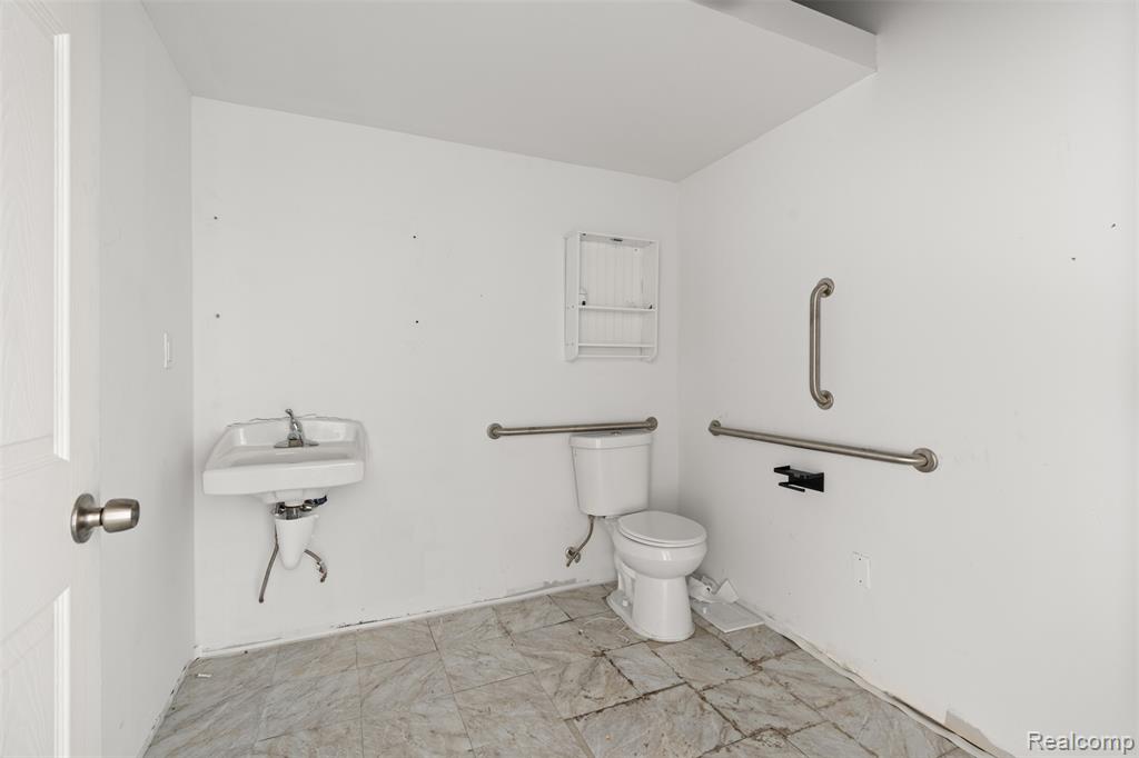 10501 Joy Road, Detroit, MI 48204 — Photo 5