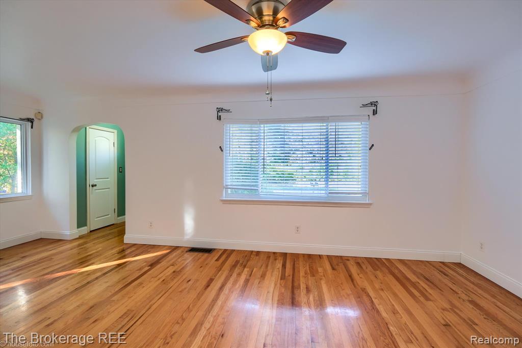 5400 N Center Road, Genesee, MI 48506 — Photo 31