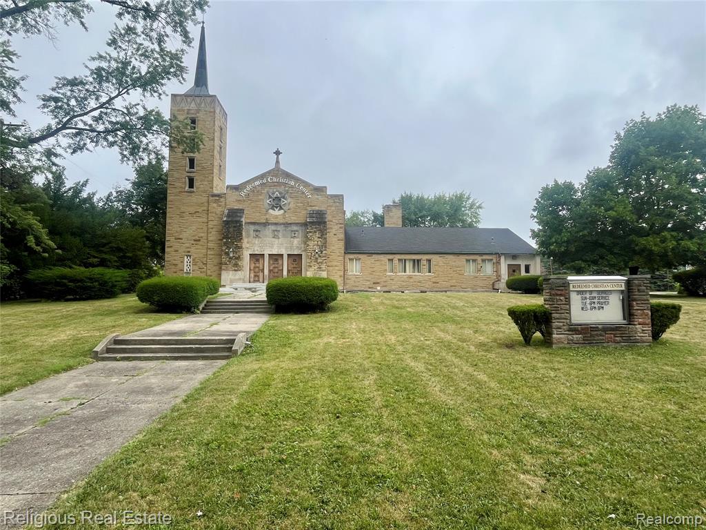 114 S Genesee Avenue, Pontiac, MI 48341